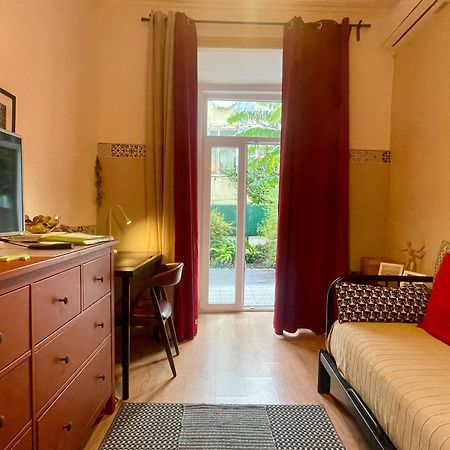 Sunny Orange Garden Apartment In Central Lisboa Екстериор снимка