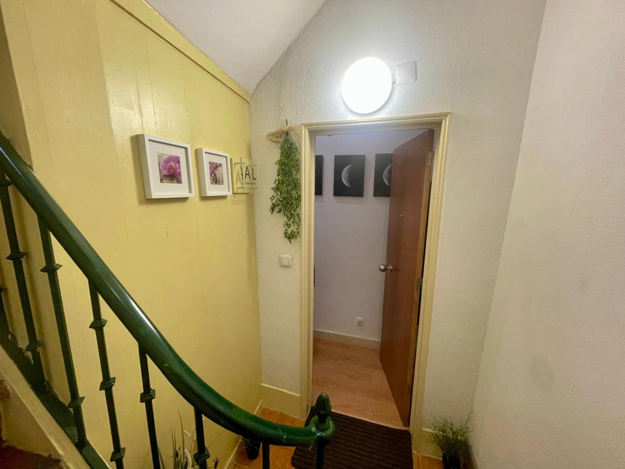 Sunny Orange Garden Apartment In Central Lisboa Екстериор снимка