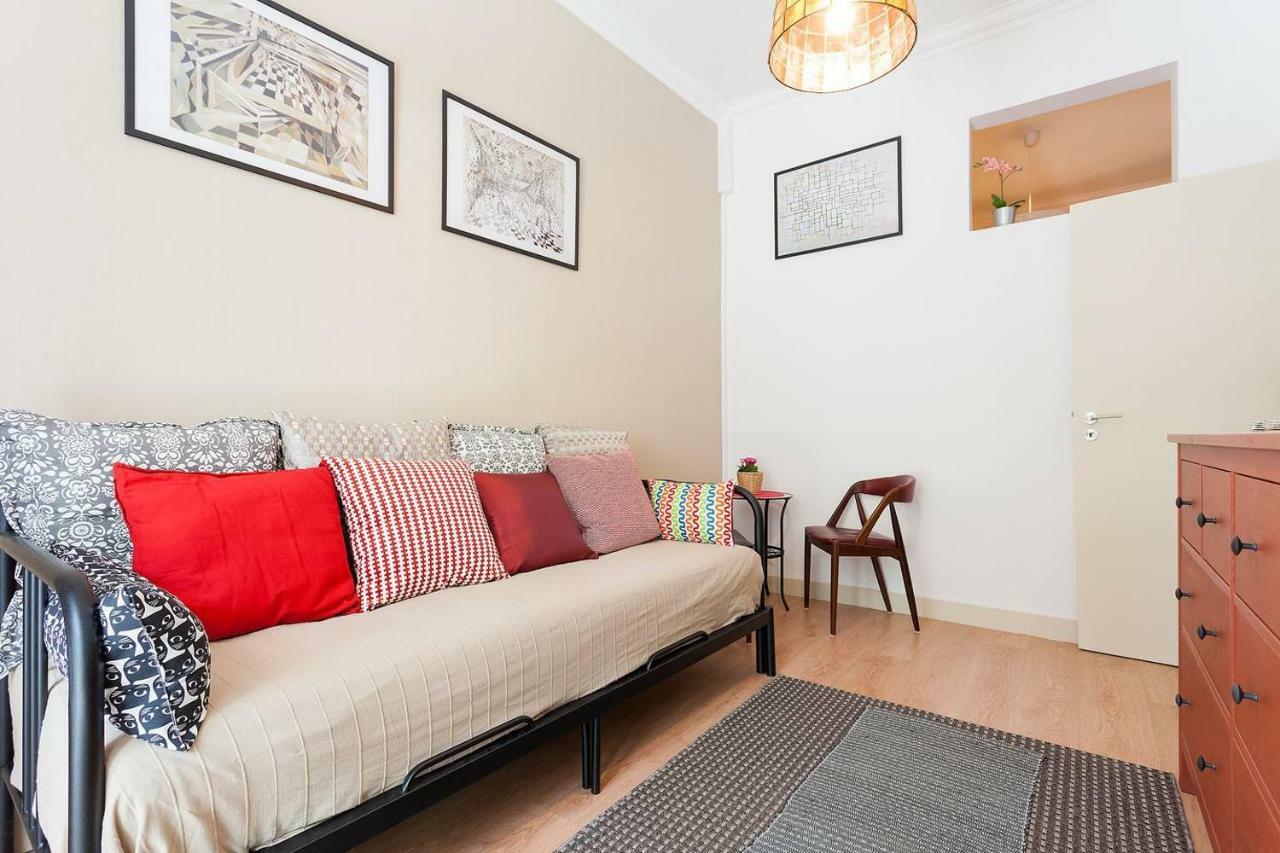 Sunny Orange Garden Apartment In Central Lisboa Екстериор снимка