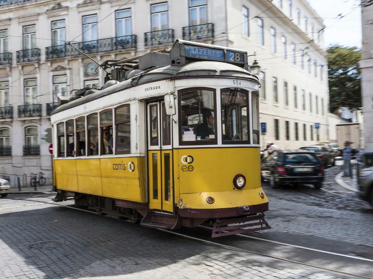 Sunny Orange Garden Apartment In Central Lisboa Екстериор снимка
