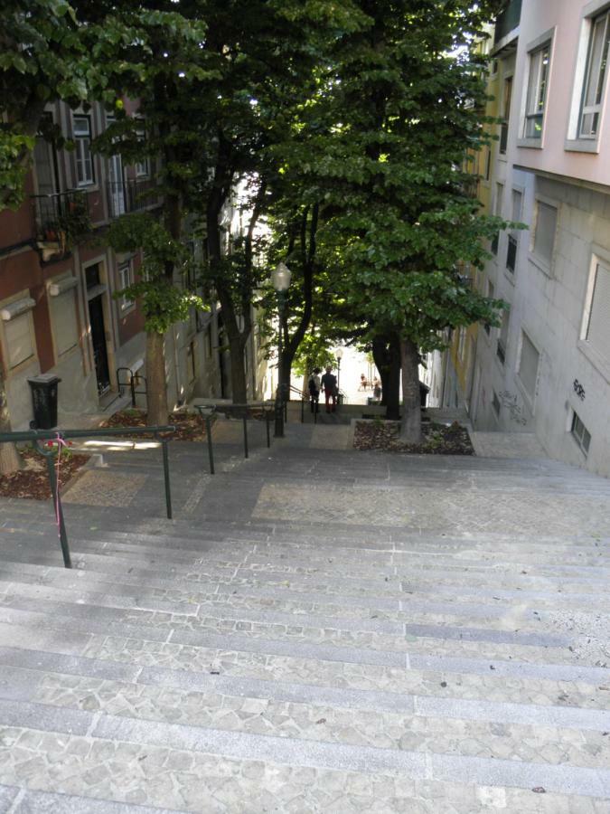 Sunny Orange Garden Apartment In Central Lisboa Екстериор снимка